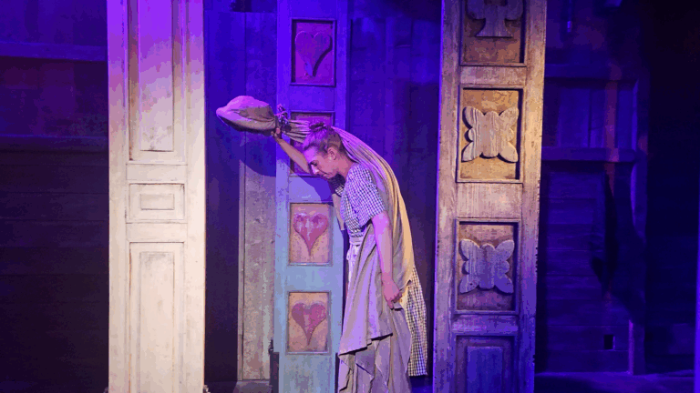 Teater: Skinn Skerping
